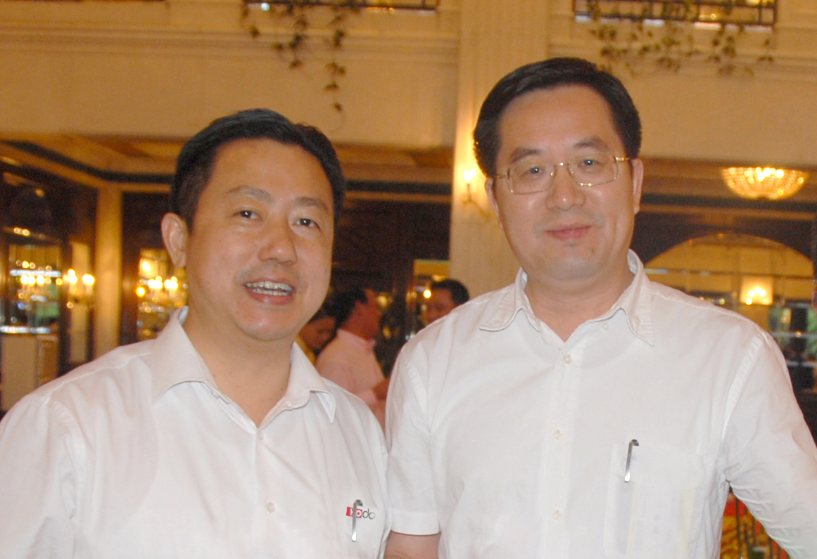 中央政治局常委、國務院副總理丁薛祥與周海江合影